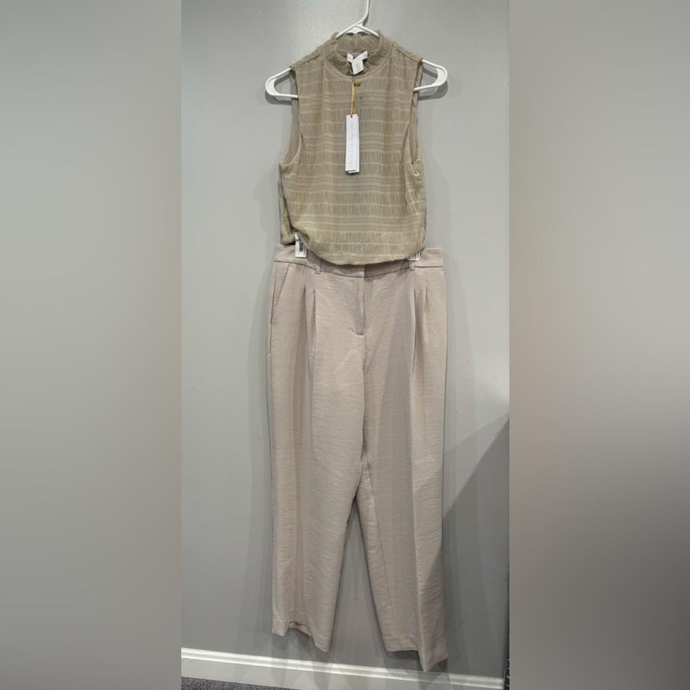 House of Harlow 1960 Two Piece Set in Light Beige Size 10